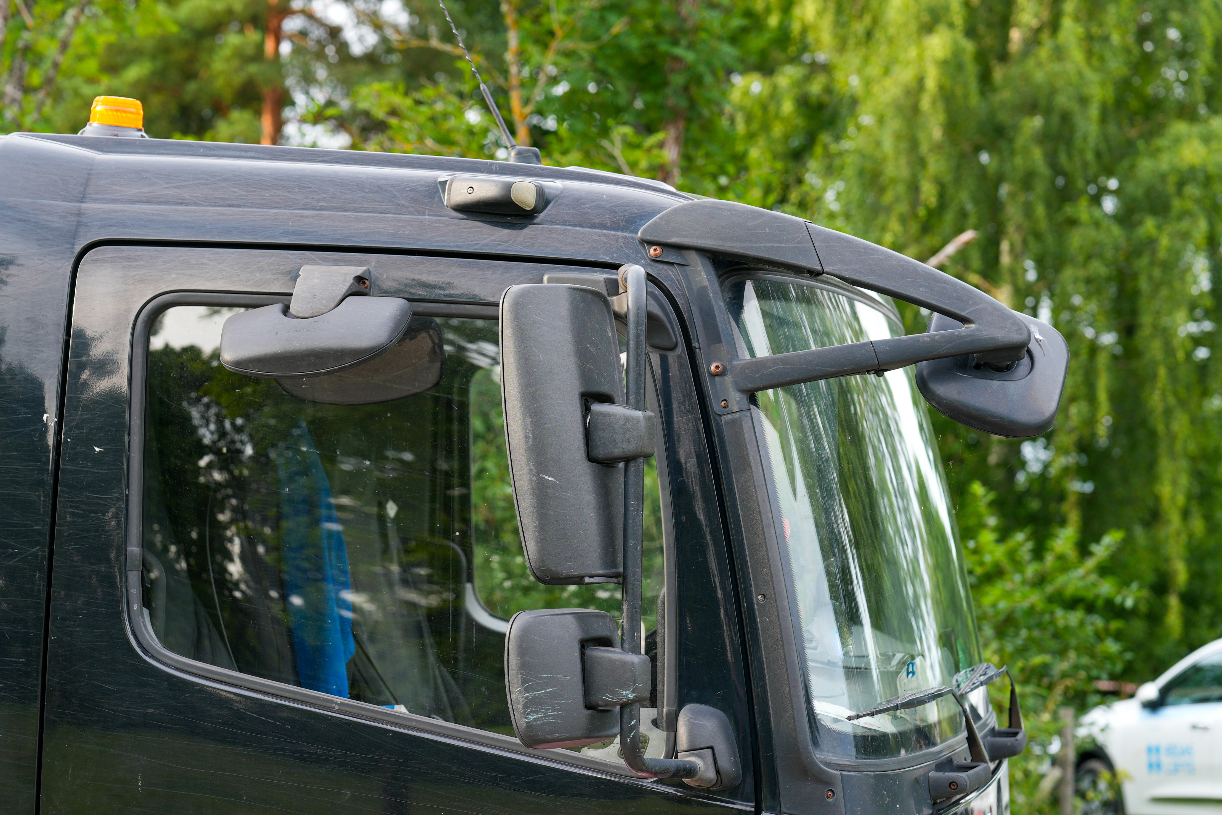 Blind-Spot-Prone Equipment